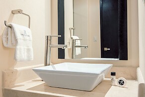 Sendero Hotel