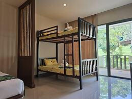 Hotel and Beach Bungalow at Lanta Resort