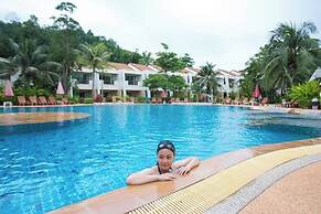 Hotel and Beach Bungalow at Lanta Resort