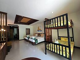 Hotel and Beach Bungalow at Lanta Resort