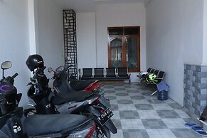 SPOT ON 93189 Rumah Berkah Syariah