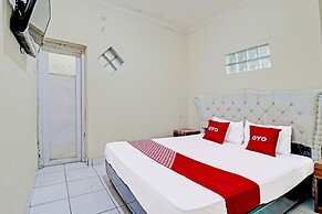 OYO Life 91480 Putridapisa Syariah