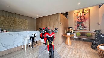 The Baliem Hotel
