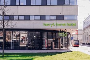 harry's home Salzburg