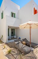 KLIMA BAY Beachfront Boutique Houses