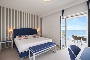 Seaside Hotel