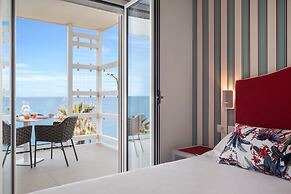 Seaside Hotel