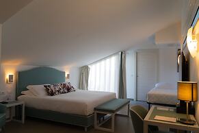 Seaside Hotel