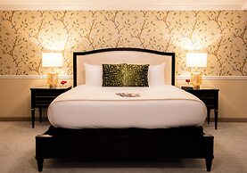 The Pathmaker Hotel