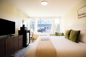 The Pathmaker Hotel