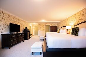 The Pathmaker Hotel