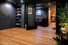The Pathmaker Hotel