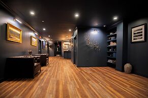 The Pathmaker Hotel
