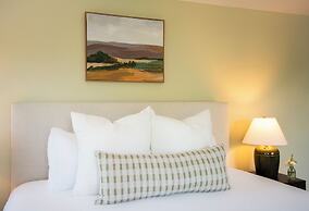 The Pathmaker Hotel