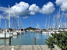 4 Guests - Stunning View - Pool - South Finger