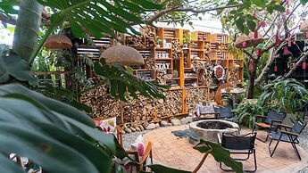 Gio Homestay