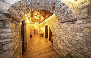 BERAT CASTLE HOTEL
