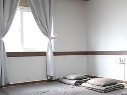 Sorak Y Hostel