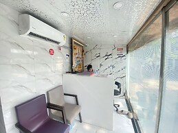 Hotel B Town