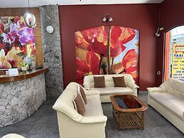 Nid Huahin Hotel
