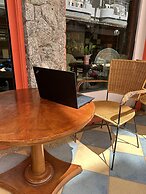 Nid Huahin Hotel