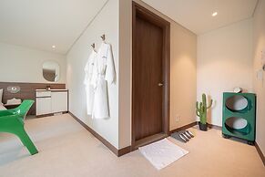 Time Terminal Hotel Daejeon 1st by Anook