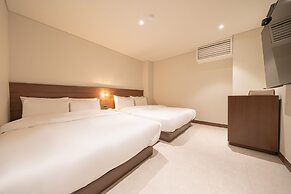 Time Terminal Hotel Daejeon 1st by Anook