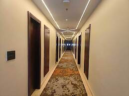 Four Leaf Hotel Akosha
