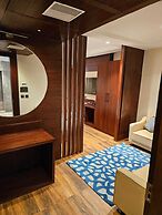 Four Leaf Hotel Akosha