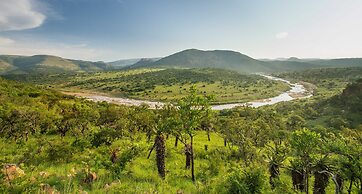 Madwaleni River Lodge - Babanango Game Reserve