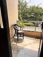 HOTEL GRAND HIGHWAY
