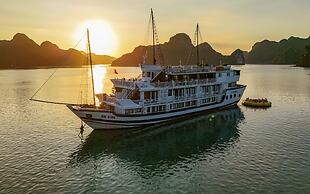 Oasis Party Cruise