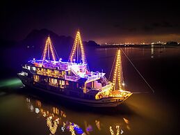 Oasis Party Cruise