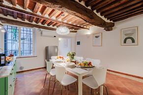 Casa Al Dipinto in Lucca