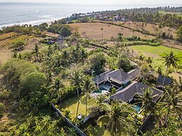 Pristine Villa Yuyu Balian