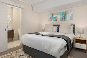 Waters Edge 511