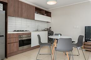 Waters Edge 511