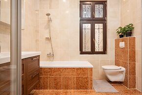 Designer Apartments - Near Danube