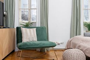 Designer Apartments - Near Danube