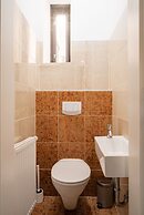 Designer Apartments - Near Danube