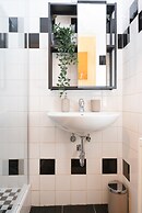 Designer Apartments - Near Danube