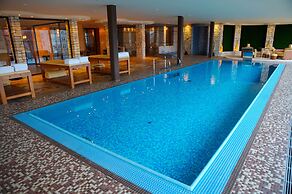 Royal Spa & Hotel Resort
