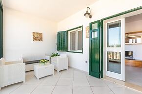 3635 Villa Dolce - App 2 by Barbarhouse