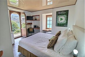 La Villa