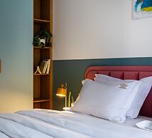 Canvas House by Fragola Collection