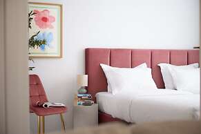 Canvas House by Fragola Collection