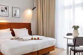 Canvas House by Fragola Collection