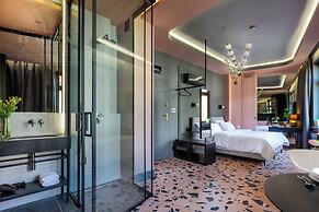 Canvas House by Fragola Collection