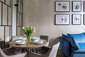 Canvas House by Fragola Collection