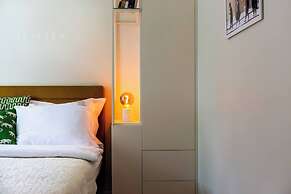Canvas House by Fragola Collection